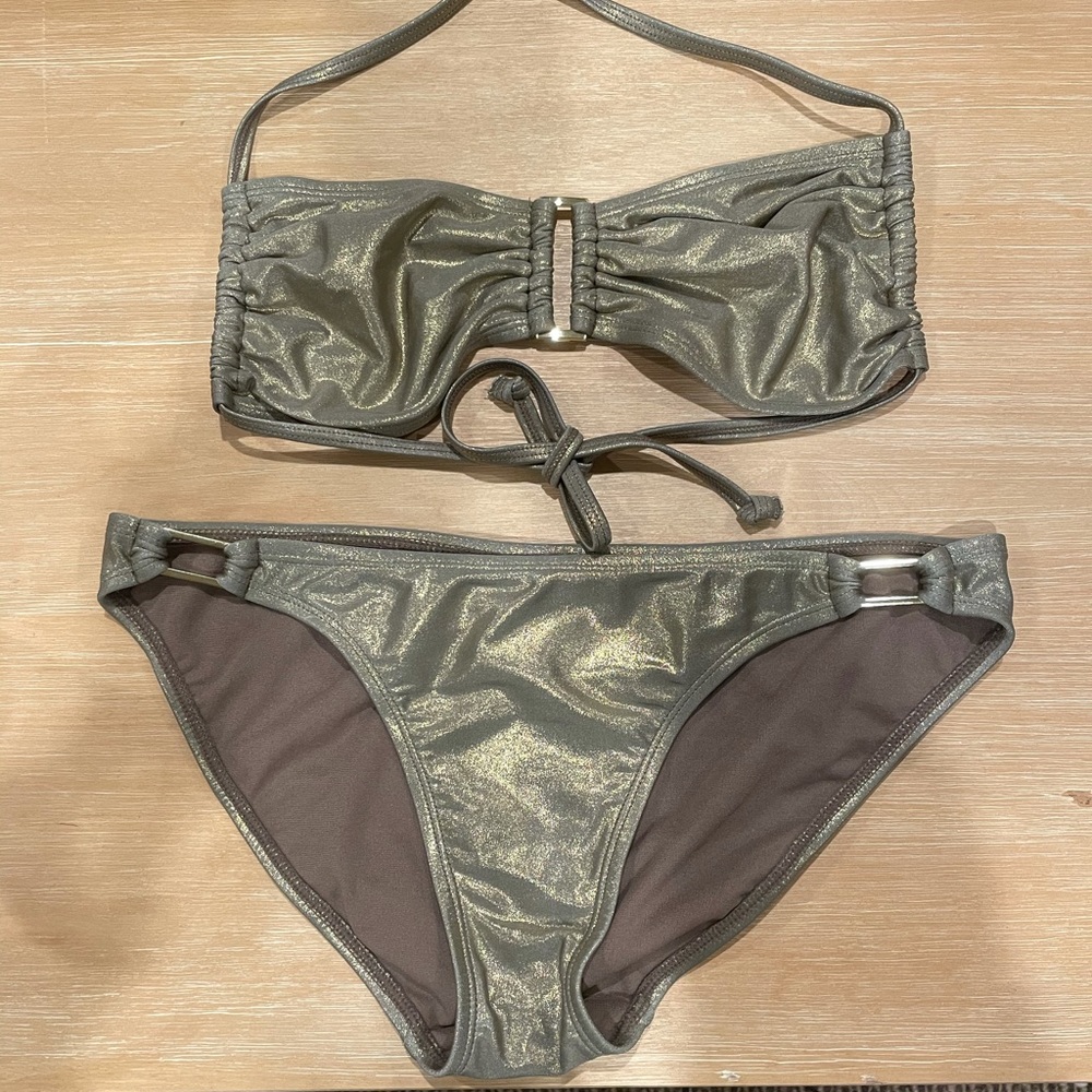 🔱Gold Metallic Bikini Set🔱